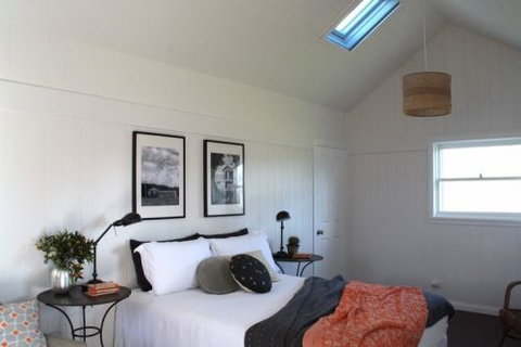 Old Schoolhouse Milton - Tourism Cairns 2