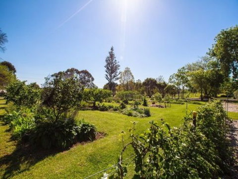 Old Schoolhouse Milton - Tourism Cairns 6