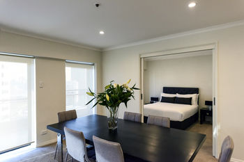 The York By Swiss-Belhotel International - Tourism Cairns 2