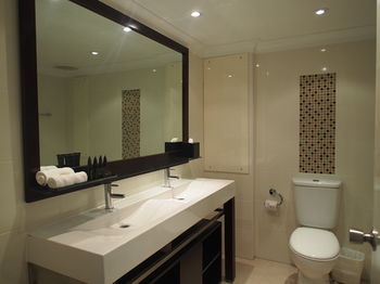 The York By Swiss-Belhotel International - Tourism Cairns 17