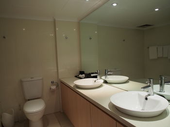 The York By Swiss-Belhotel International - Tourism Cairns 19