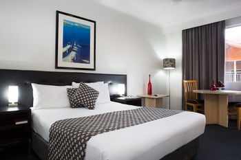 Adara Hotels Apartments - Tourism Cairns 7