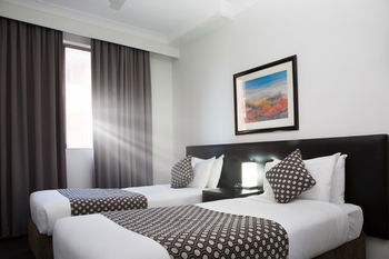 Adara Hotels Apartments - Tourism Cairns 9