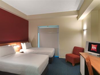 Ibis Melbourne Little Bourke Street - Tourism Cairns 6