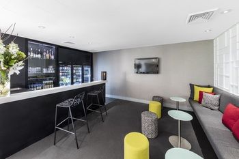 Travelodge Macquarie North Ryde Hotel - Tourism Cairns 5