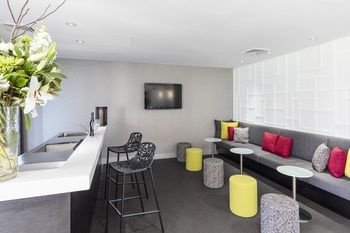 Travelodge Macquarie North Ryde Hotel - Tourism Cairns 6
