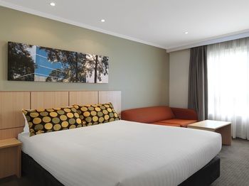 Travelodge Macquarie North Ryde Hotel - Tourism Cairns 8