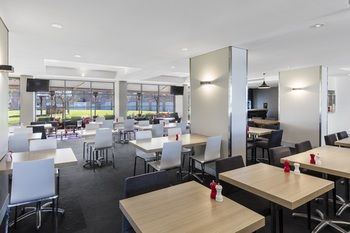 Travelodge Macquarie North Ryde Hotel - Tourism Cairns 16