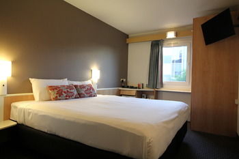 Ibis Newcastle - Tourism Cairns 7