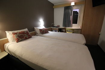 Ibis Newcastle - Tourism Cairns 10