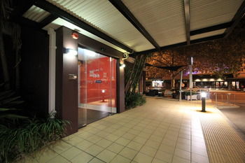 Ibis Newcastle - Tourism Cairns 16