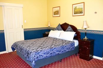 Toorak Manor - Tourism Cairns 17