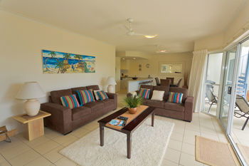 Noosa Riviera - Tourism Cairns 26