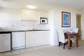 Atlantis Marcoola - Tourism Cairns 21
