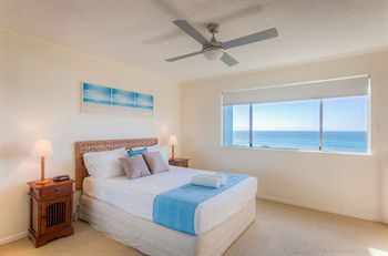 Atlantis Marcoola - Tourism Cairns 32