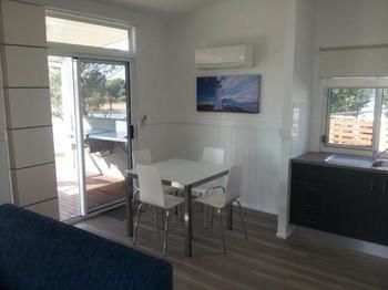Sydney Lakeside Holiday Park - Tourism Cairns 1