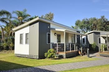 Sydney Lakeside Holiday Park - Tourism Cairns 3