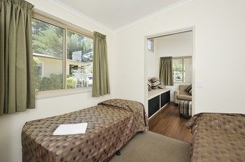 Sydney Lakeside Holiday Park - Tourism Cairns 16