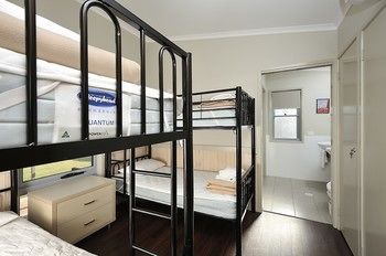 Sydney Lakeside Holiday Park - Tourism Cairns 17