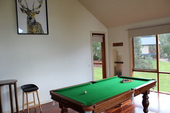 Yering Gorge Cottages By The Eastern Golf Club - Tourism Cairns 24