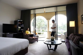 Chateau Elan - Tourism Cairns 26