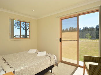 Madigan Wine Country Cottages - Tourism Cairns 30
