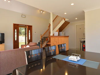 Madigan Wine Country Cottages - Tourism Cairns 57