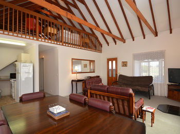 Madigan Wine Country Cottages - Tourism Cairns 80