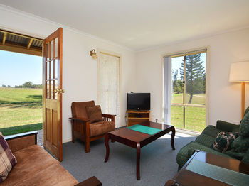 Madigan Wine Country Cottages - Tourism Cairns 82