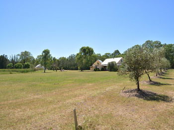 Madigan Wine Country Cottages - Tourism Cairns 92