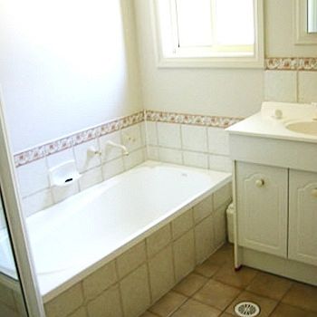 Madigan Wine Country Cottages - Tourism Cairns 0