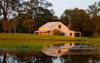 Madigan Wine Country Cottages - Tourism Cairns 18