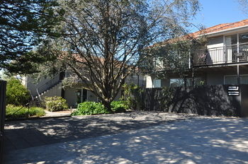 Buckingham International Serviced Apartments - Tourism Cairns 1