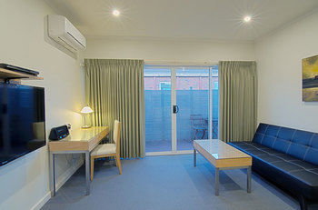 Buckingham International Serviced Apartments - Tourism Cairns 17