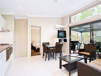 Gateway Lifestyle The Pines - Tourism Cairns 17