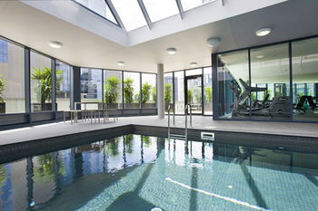 Melbourne Short Stay Apartment At SouthbankOne - Tourism Cairns 5