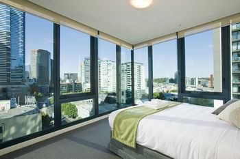 Melbourne Short Stay Apartment At SouthbankOne - Tourism Cairns 8