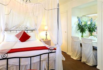 Holly Lodge - Tourism Cairns 8