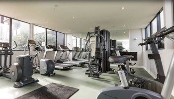 Melbourne Short Stay Apartments On Whiteman - Tourism Cairns 23