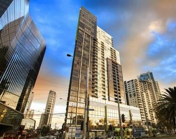 Melbourne Short Stay Apartments On Whiteman - Tourism Cairns 26