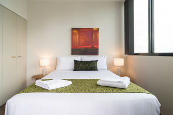 AKOM Docklands - Tourism Cairns 47