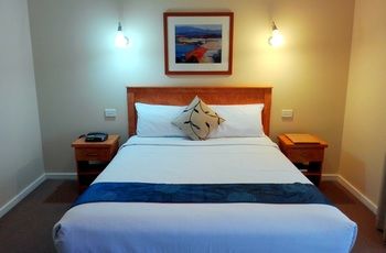 Glen Inn - Tourism Cairns 11