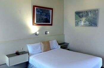 Glen Inn - Tourism Cairns 25