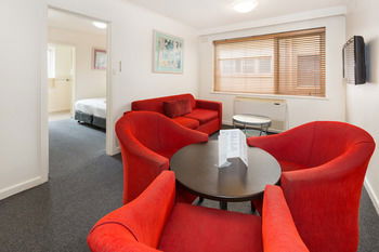 City Edge Serviced Apartments East Melbourne - Tourism Cairns 58
