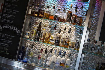 Quality Hotel Sands - Tourism Cairns 15