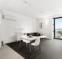 Docklands Private Collection of Apartments - Digital Harbour - Tourism Cairns