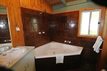 Kondalilla Eco Resort - Tourism Cairns 16