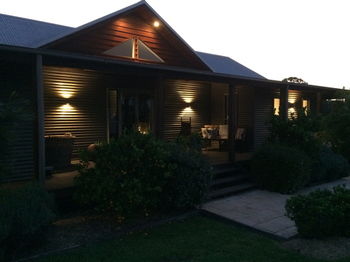 Lilies Luxury Retreats - Tourism Cairns 26
