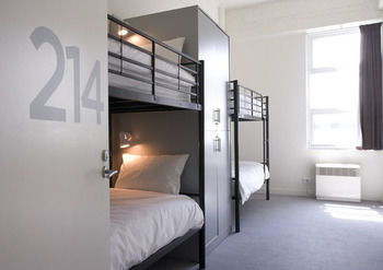 Urban Central Accommodation - Hostel - Tourism Cairns 6