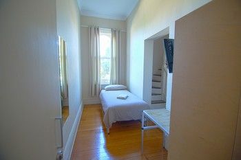 Cambridge Lodge - Hostel/Backpacker - Tourism Cairns 14
